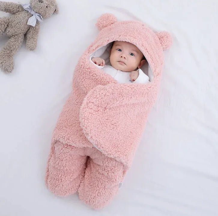 Anti - Shock Winter Baby Quilt - The Happy Package