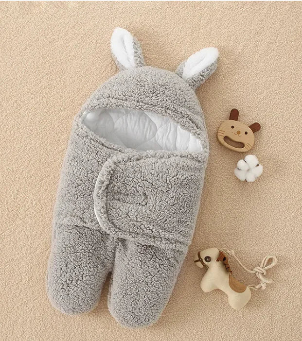 Anti - Shock Winter Baby Quilt - The Happy Package