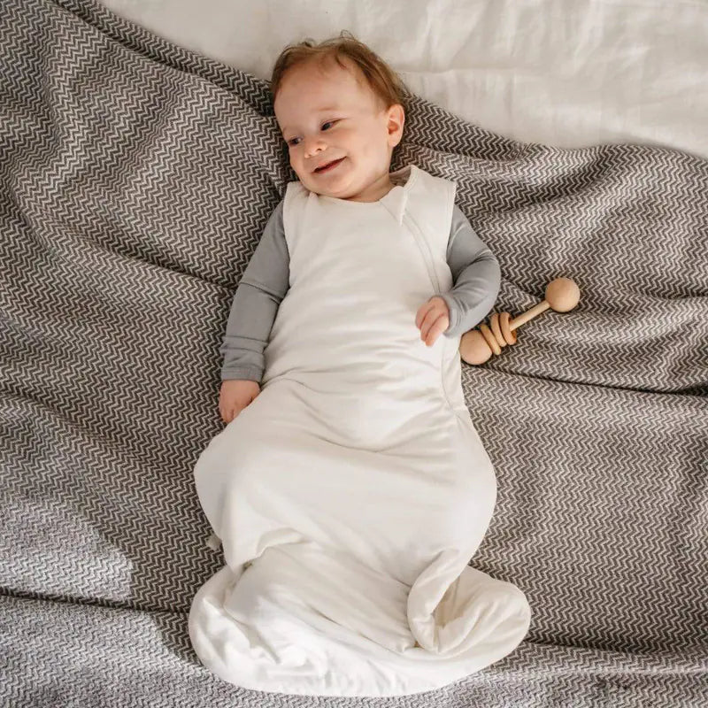 Bamboo Fiber Baby Sleeping Bag for All Seasons - The Happy Package